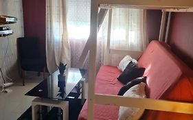 Appartement Cosy A 5Mn A Pied De La Gare De Melun.